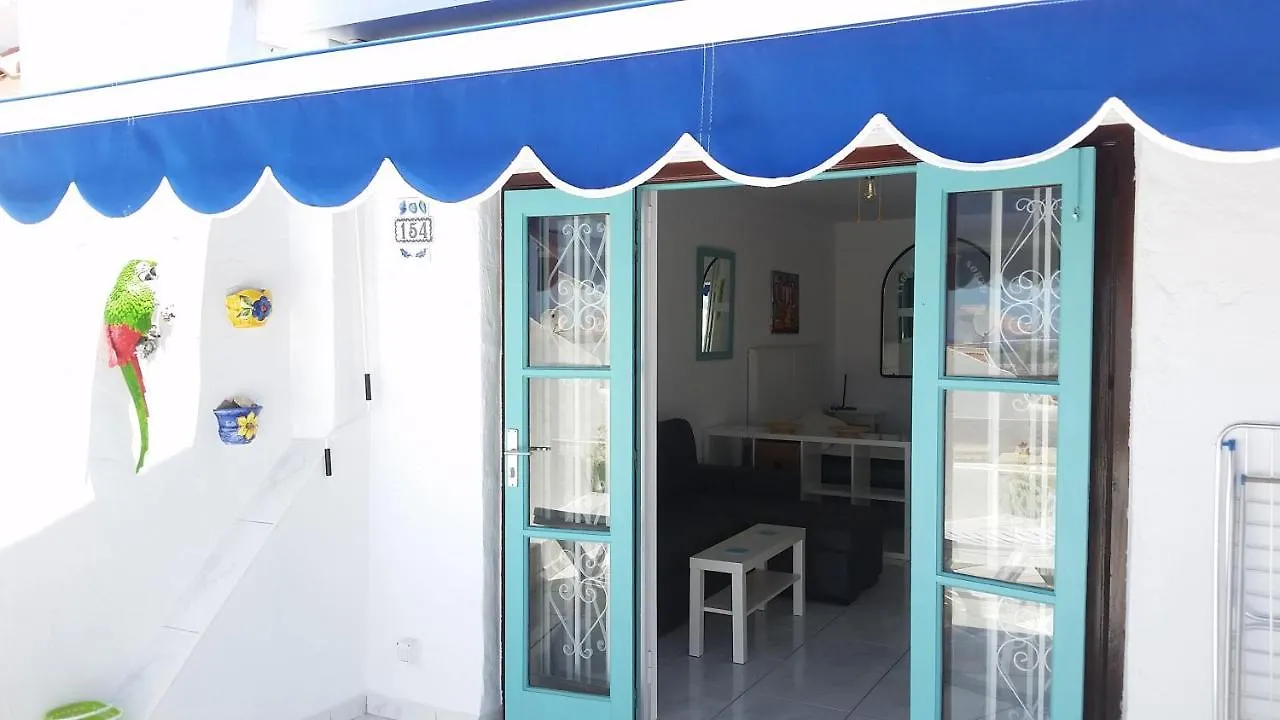 Charming Suite Ocean View Heated Pool Лос Кристианос